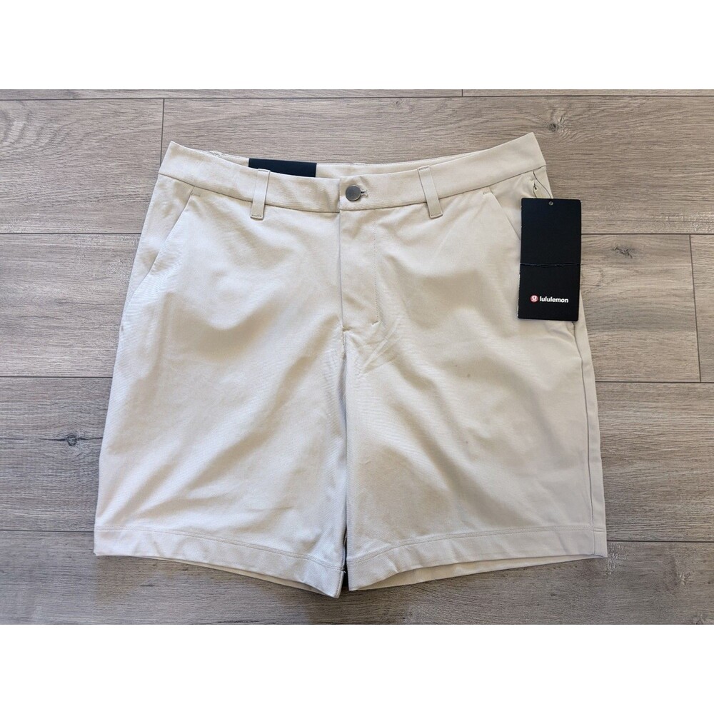 Lululemon ABC Classic Fit Short 7" Warpstreme Men’s 31 Khaki Desert Sand Golf